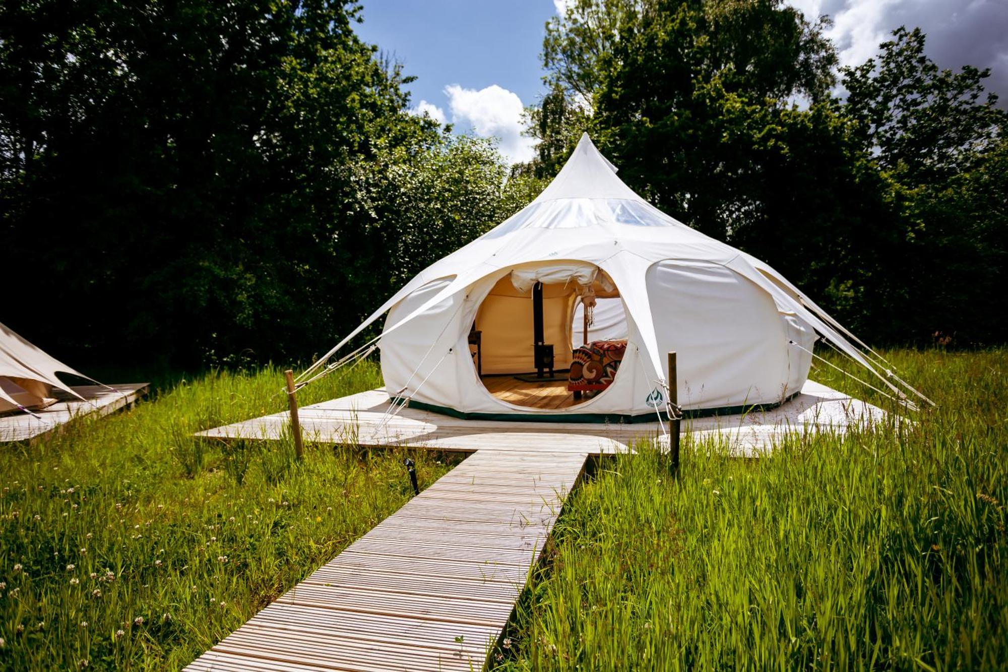 Вилла Luxury Glamping Retreat In Баттл Экстерьер фото